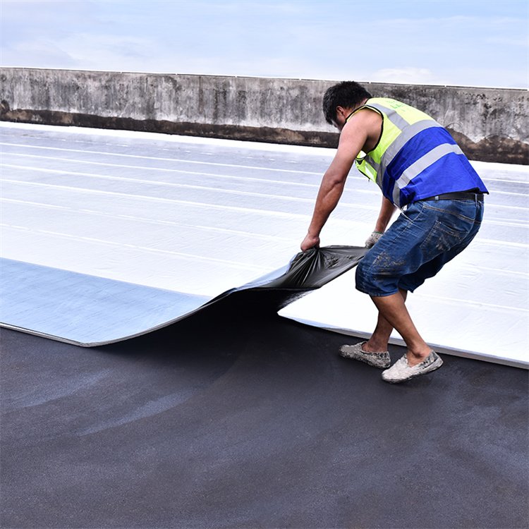 自粘聚合物改性瀝青防水卷材 建筑工程防水的多規格便捷之選